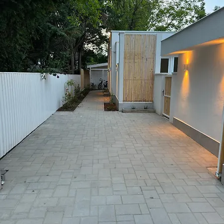 Banhiday H31 Beach House Balatonakarattya Esterno foto